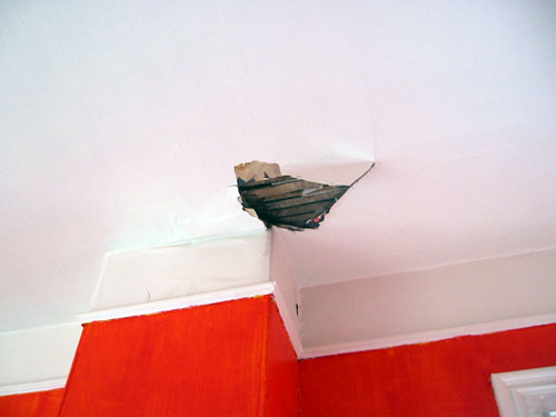 Collapsing plaster