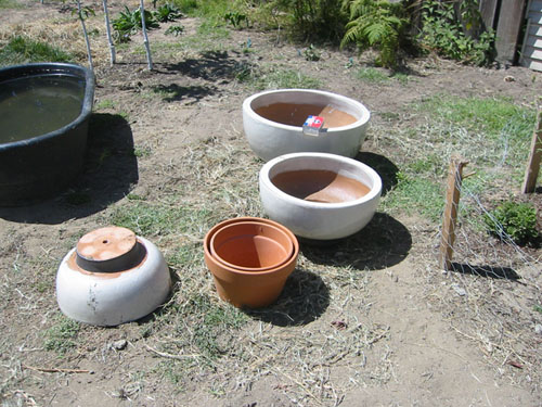 Ceramic bowls