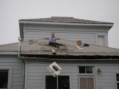 Sliding flashing and pipe off the roof