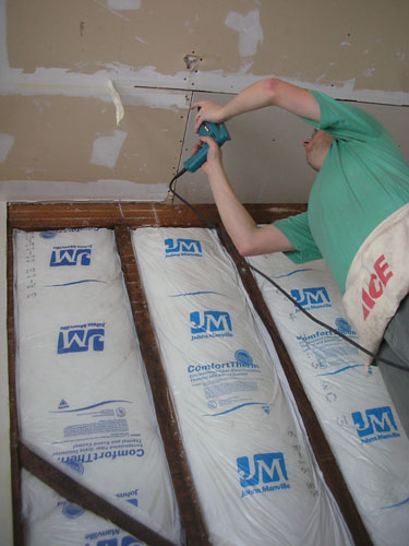 Installing good drywall on the ceiling