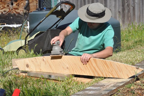 Sanding the edge smooth