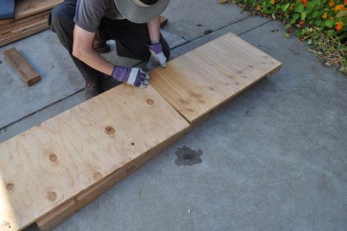 Assembling the last sled