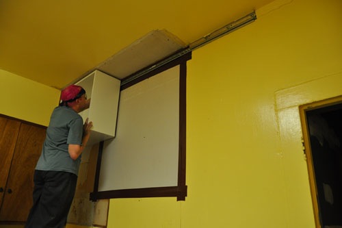 Hanging the cabinets