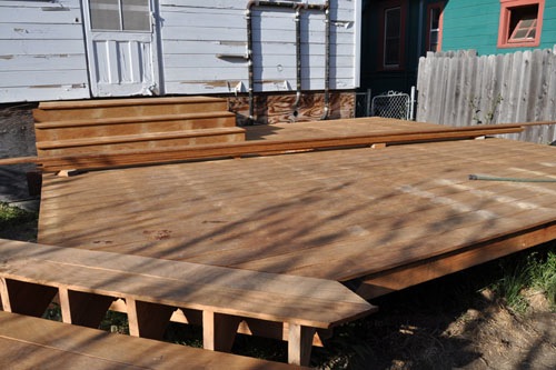 Deck, no plugs