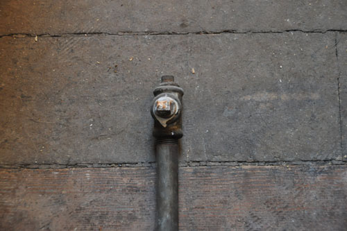 Capped pipe