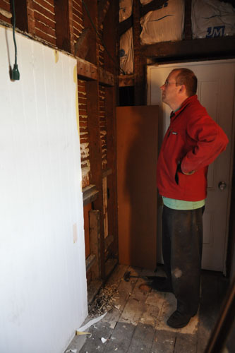 Pondering the wall cavity