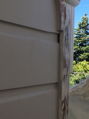 Filling the siding gaps